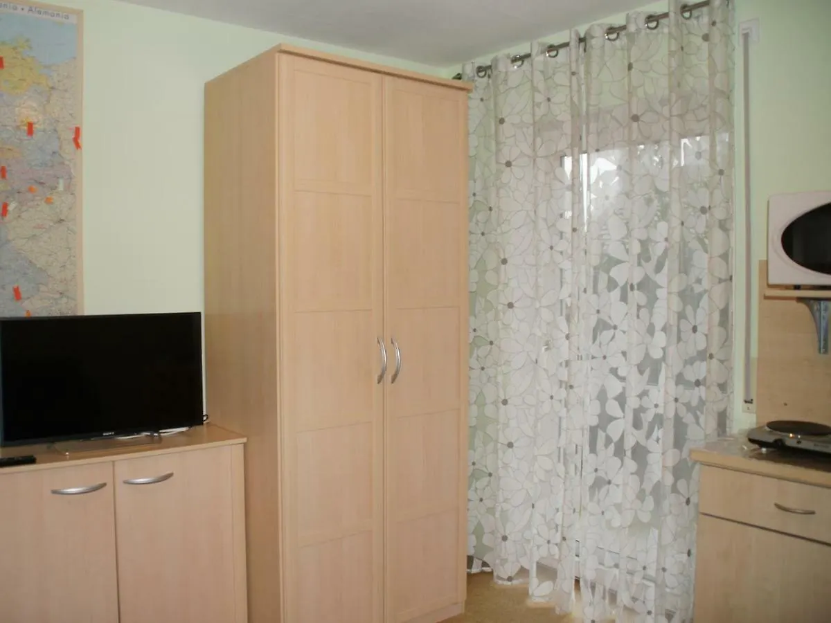 Apollonias Gaestehaus Bibertal ドイツ